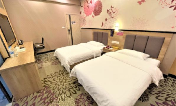 Xingang Boutique Apartment Hotel (Yulin Chinese Medicine Port Branch) - Housity