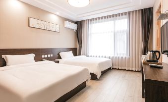 Fengyang Four Seasons Holiday Hotel (Dalian Jinshitan Discover Kingdom)