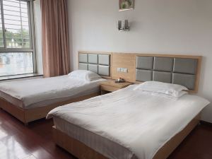 Wuyi Mountain Furong Hostel