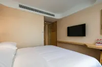 Vienna 3 Best Hotel (Jiujiang Pengze Longchengdadao) Hotels in Pengze