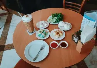 Diamond Plaza Hotel Suratthani - Breakfast
