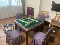 Pengrun Holiday Hotel