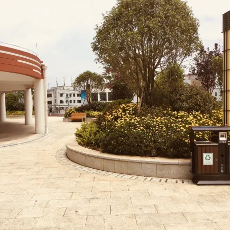 Xinxin Hotel Xingyi