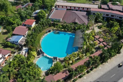 Buddha Resort by Cocotel فنادق في San Carlos City