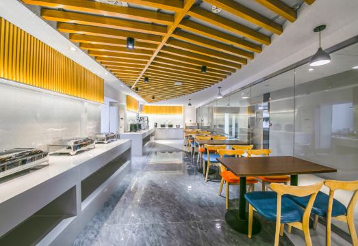 선양 호텔 객실 내부