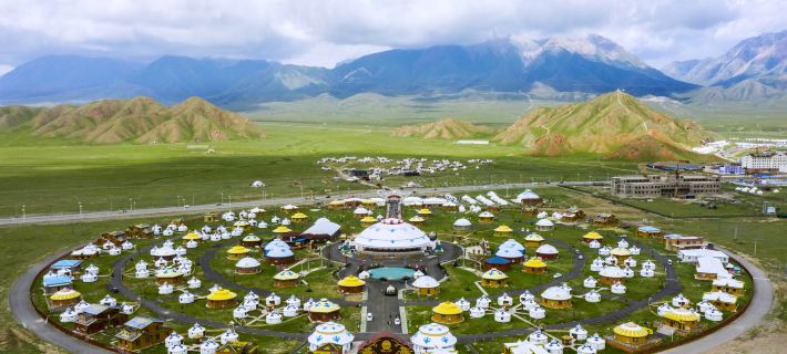 Bayanbulak Tuva Khurete Folklore Cultural Village Hotel Hotels in Hejing