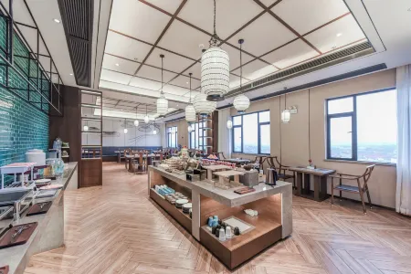 TILL BRIGHT Hotel (Loudi Shuangfeng)