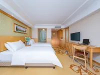 Vienna 3 Best Hotel (Yingshan Bus Station)