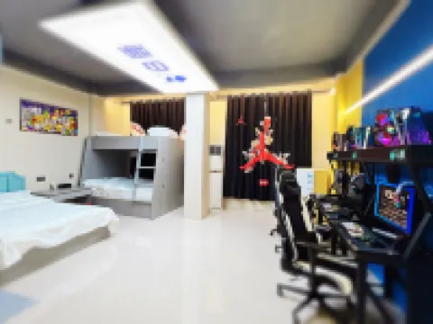 Bailu E-sports Homestay Hotels in Ye County