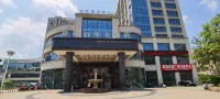 Century the Centennial Hotel