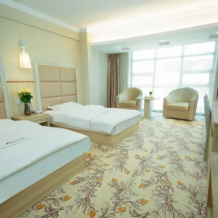 Maitreya Koma Holiday Hotel (Huquan Ecological Park Branch)