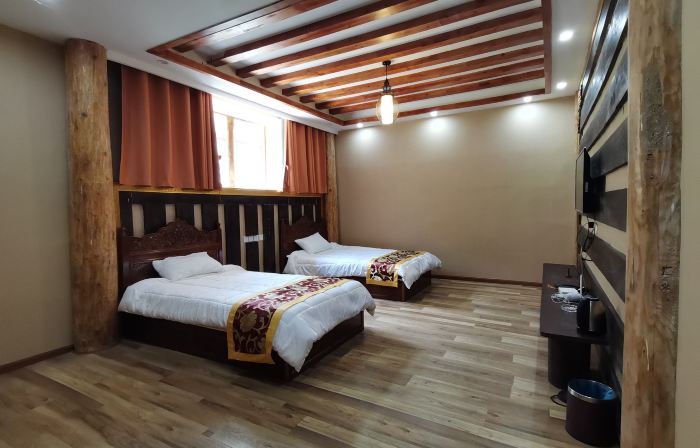 Cuoka Holiday Hotel