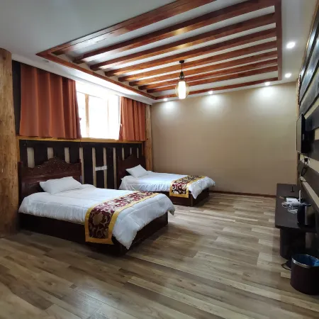 Cuoka Holiday Hotel