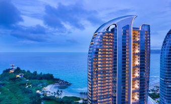 Silver Sands Hotel By RìChū