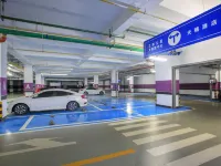 天禧ホテル（キ春南駅） - 駐車場
