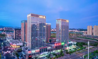 Hello Hotel (Taizhou Yuhuan Wanda Plaza)