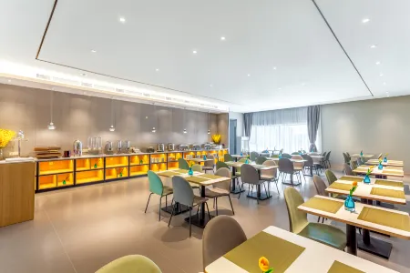 Homeinn Selected Hotel (Jinzhong University Town Wusu International Airport) Отели рядом со станцией Jingzhong Railway Station