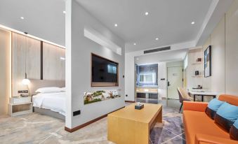 Jia Lun Hotel