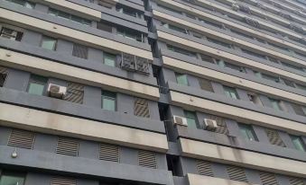 Zhongxing Apartment