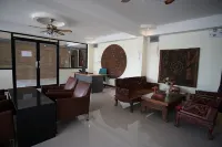 Kim Hotel at Bangplong
