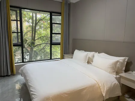 Peach House Отели рядом с достопримечательностью «Renji Ximu Valley»