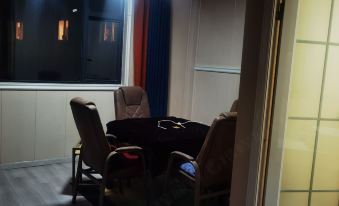 Aiweiyi Hotel - Housity