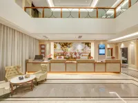 Vienna Hotel ( Liangshan Dechang Rainbow Bridge Branch) Hotels in Dechang