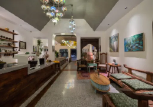 Huaxi Hongta Avenue Nguyen Park Branch