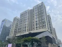 Bailai Audio & Video Yaju (Shenzhen Convention and Exhibition Center Gangxia Subway Station Branch) Hoteles en 