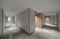 Yeste Hotel (Du'an High - speed Railway Station Binjiang Zhuangyuan Food Street Branch)