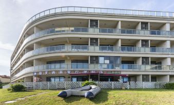Shiguanghai Seaview Resort Hotel