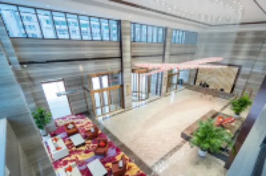 Guotai Holiday Hotel (Chifeng Municipal Hospital)