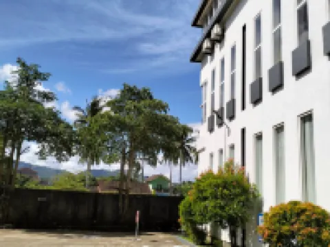 Hotel Grand Bromo Pacitan Hotels in Pacitan Regency