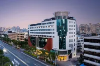 LAVANDE   Hotel （Kunming Vientiane city Tuodong Sports Center Subway Station  Store） Hotels in The The Mixc