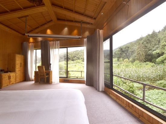 Shuaixing Pastoral Themed Homestay
