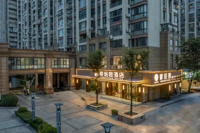 Royal Garden Hotel