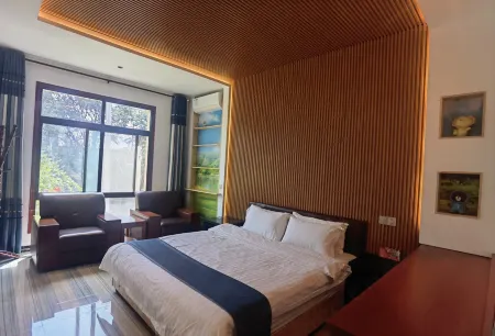 Lantian Luyiyuan Homestay Отели в г. Ланьтянь