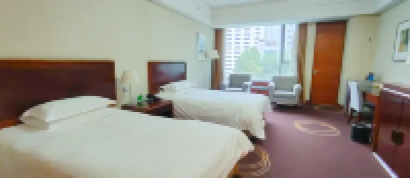 CHATEAU DE LUZE-Beijing Hotels near CCTV Headquarters