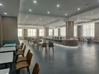Manju Hotel (Zhuji International Trade City Branch) - Mountain view