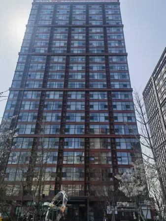 Dreamer Family Homestay (Qingdao Beer Museum) Отели рядом с достопримечательностью «Qingdao Beer Street»