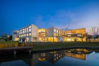 BDuck Resort Hotels in Joyland scenic spot