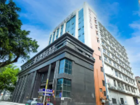 天閩假日酒店（廣州白雲大源輕軌地鐵站店） 鄰近大源站的酒店