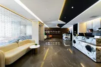 블리언트 호텔 (우루무치 남역 더후이 완다 플라자 지점) 우루무치 호텔