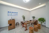 Xishang Shiguang Homestay (Xiangyuan Flower World Tourism Resort Area)