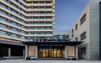 Shihezi Pedestrian Street Xihuan Road Atour Hotel Hotel di Shihezi