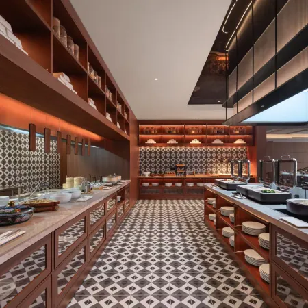 Madison Hotel Yining Development Zone (Wanrong Plaza)