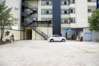 Baoshan Yujia Hotel