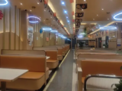 Maqu Qiaomai International Grand Hotel Hotels in Maqu