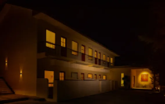 Jiezishan Lodge Các khách sạn gần Dazu Rock Carvings Art Museum