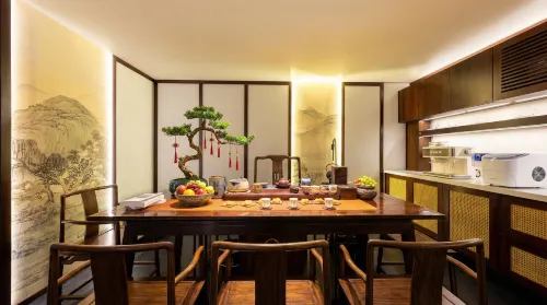 Floral Hotel·Qinghe Xuan Hotel (Datong Ancient City Huayan Temple Branch)